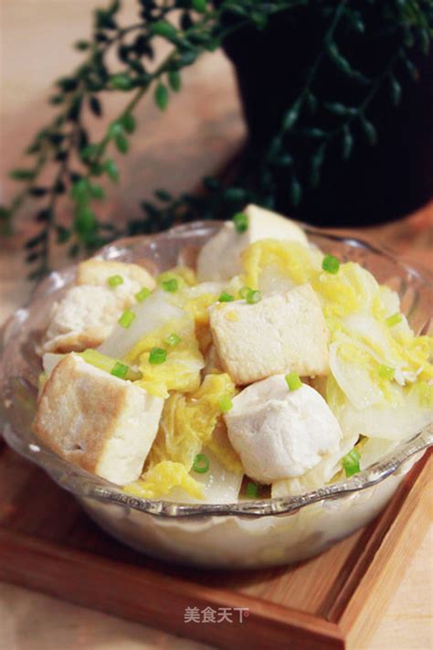 【白菜炖豆腐的做法视频_白菜炖豆腐的做法步骤】_下厨房