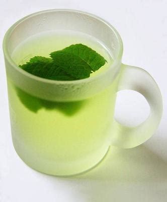 蛋白桑：喝桑叶茶的功效 喝桑叶茶有什么作用_凤凰网健康_凤凰网