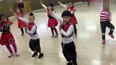 中国舞蹈家协会中国舞蹈考级第七级《采桑谣》