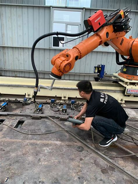 出售桥梁骨架焊接机器人9成新价格100000元_二手自动化设备-爱玖库
