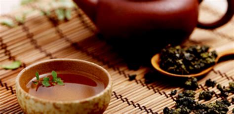 【黑茶】【图】详解黑茶的功效 五大作用让你越喝越健康_伊秀健康|yxlady.com