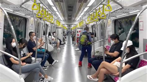 亏损严重！首尔拟将地铁免票年龄从65岁提高到70岁_凤凰网视频_凤凰网