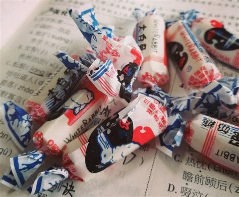 cser:小白兔奶糖v图片