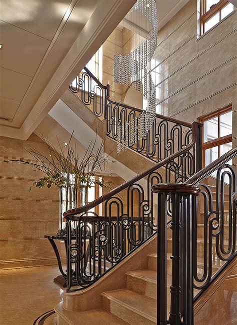 室内铁艺楼梯扶手哪家好以及室内铁艺楼梯扶手的特点