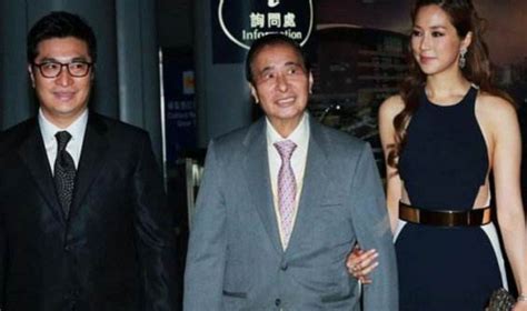 徐子淇陪富豪老公出席活动，与一众香港顶级名媛同框气质最佳