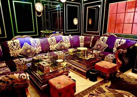 喀什银河国际KTV消费 月星上海城环球港国际酒店_喀什酒吧预订