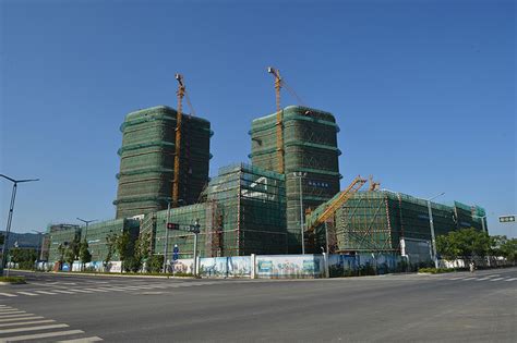 10-苏州商业综合体：代表工程__江苏昆山中建企业