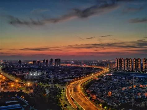 开启夜景模式后，常州竟美成了这样！|夜景|常州|摄影_新浪新闻