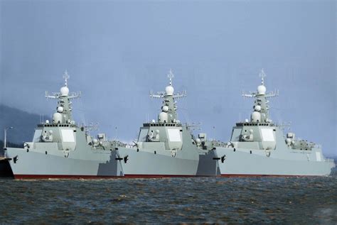 中国海军055大驱与052D舰同框 神盾舰数量超欧洲总和_手机新浪网