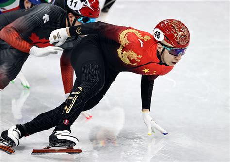 武大靖、任子威、李文龙均晋级短道速滑男子1000米半决赛 - 北京冬奥会 - 新湖南