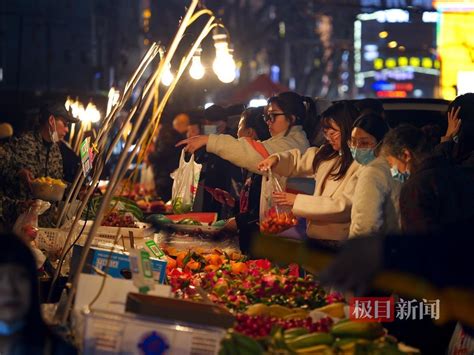 武汉夜市街哪里最出名 最火爆的夜市小吃有哪些_旅泊网