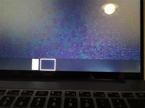 笔记本电脑屏幕上下有黑边怎么办，调整屏幕分辨率 如下图_百度知道