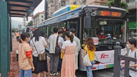 早参 | 广州60个公交站点将更名；164条路段设置免费停车区域