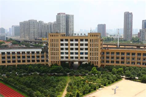 武汉市黄陂卫生学校