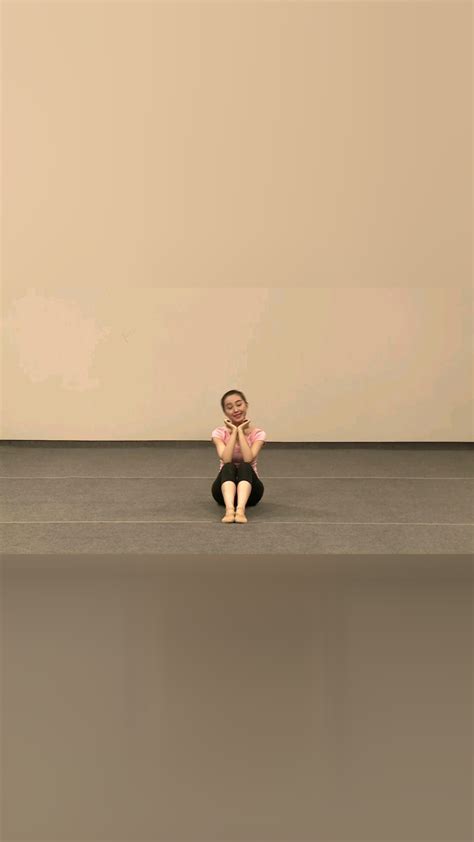 中国舞蹈家协会舞蹈考级第二级《亲爱的爸爸妈妈》#舞蹈教学#_腾讯视频