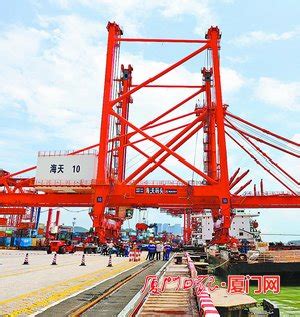 集团首部远控龙门吊操作法在梅山港区发布