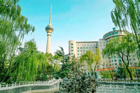 包含空军特色医学中心