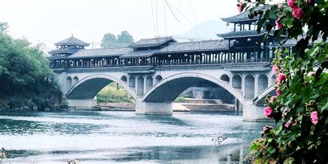 广西灵川：美丽乡村引客来-人民图片网