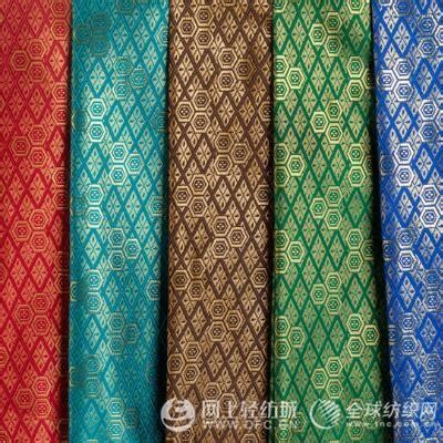 2500多年历史的布哈拉是古丝绸之路上的璀璨明珠|地毯|丝绸|布哈拉_新浪新闻