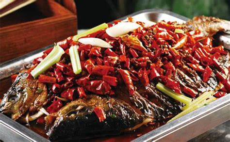 真香！重庆首家烤鱼学院来了，一条烤鱼就多达57种口味