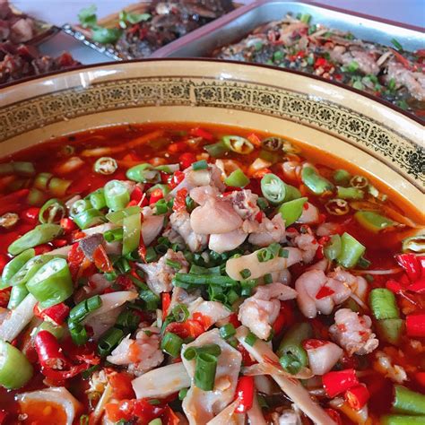 自贡美食街在哪里 自贡有什么好吃的特色美食_旅泊网