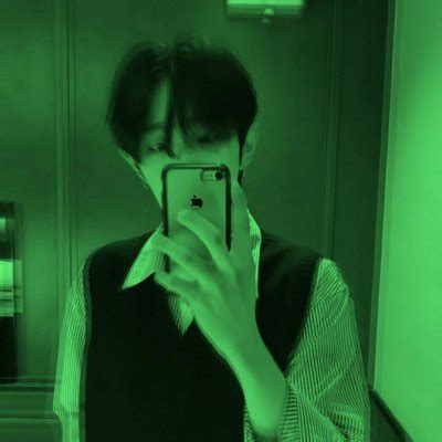 非主流男生绿色头像