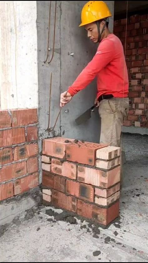 砌砖植筋正确砌入方式，只有农民工才懂！_腾讯视频