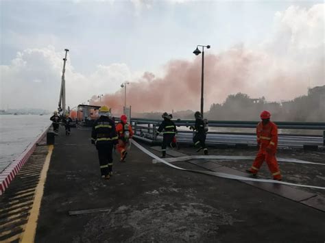 肇庆3人坐船钓鱼遇难，当地消防：遇水域沸腾线翻船|肇庆市|救援|遇难_新浪新闻