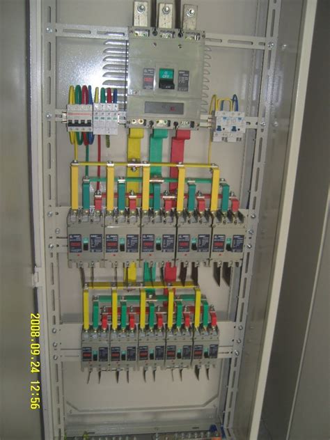 EZ-power 插入式动力配电柜-纳图(常州)电气股份有限公司