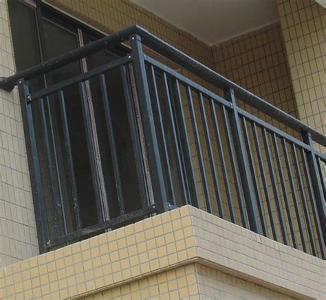 湖南锌钢阳台栏杆材料-锌钢阳台护栏型材批发 - 安顺护栏 - 九正建材网