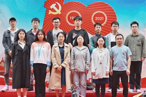 敢为人先、锐意进取 做求真务实的先锋闯将——在中国科大2022级研究生新生开学典礼上的讲话