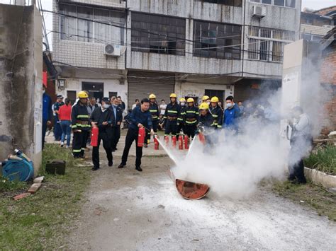 淅河镇组织消防安全宣传培训暨应急演练活动_群众