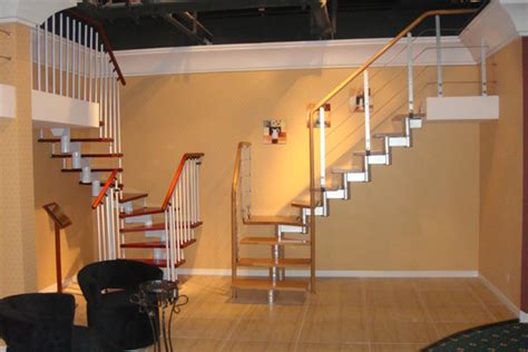 商铺楼梯设计效果图,6米商铺做两层实景图,门面上二楼楼梯效果图(第3页)_大山谷图库