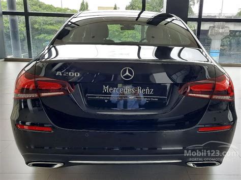 Jual Mobil Mercedes-Benz A200 2022 Progressive Line 1.3 di DKI Jakarta Automatic Sedan Hitam Rp ...
