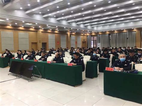 连云港市公安局召开全市公安队伍教育整顿领导小组第六次（扩大）会议