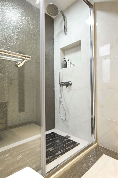 方形、圆弧形、钻石形淋浴房哪种设计更好？超全分析助力选择 - 卫浴洁具 - 装一网