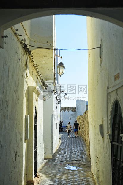 摩洛哥艾西拉小镇小巷高清图片下载-正版图片501198659-摄图网