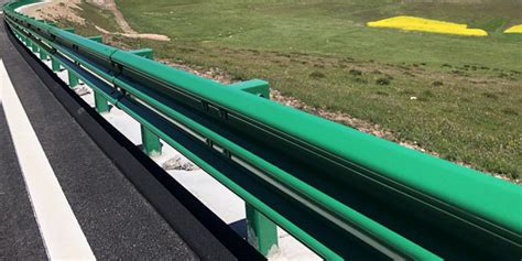 迷你型钢板移动护栏高速公路防撞护栏A级移动钢护栏