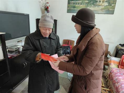 吉安市林业局领导走访慰问离休干部和红军遗孀 _www.isenlin.cn
