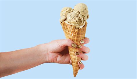 冰激凌和雪糕如何区分？冰箱里放了大半年的冷饮，还能吃吗？看了这篇全懂了|雪糕|冰淇淋|冰箱_新浪新闻