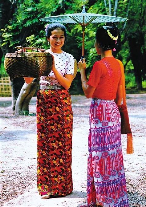 《妻子4》吉娜傣族服饰造型曝光，粉色筒裙身形姣好|吉娜|妻子4|傣族_新浪新闻