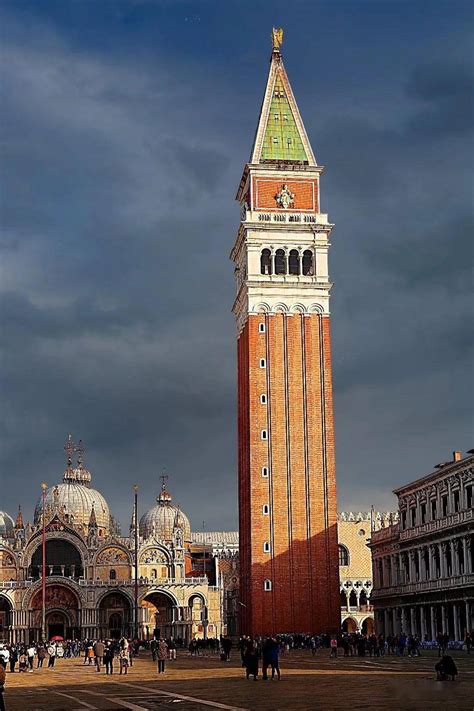 威尼斯圣马可广场（上）_大楼_钟楼_世纪