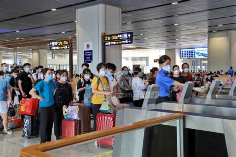 北京丰台火车站开通运营-人民图片网