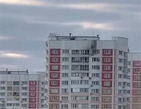 俄罗斯首都莫斯科遭无人机袭击 导致数栋建筑受到轻微损坏_军事频道_中华网
