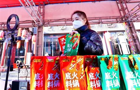 张掖市农业农村局-甘州区积极引进蔬菜新品种丰富群众菜篮子