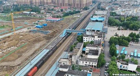 历史上的今天——2006年7月1日，青藏铁路全线胜利建成通车。