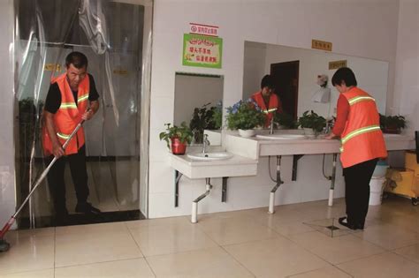 深圳市华富环境有限公司-莲花山公厕清洁服务项目-公厕保洁项目