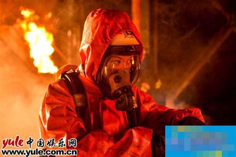 《火线出击》“女消防员”首登荧屏 杨舒再展英姿-华军新闻网