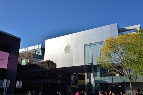 苹果中国首家Apple Store谢幕！揭秘三里屯“新店”黑科技，看点颇多......__财经头条