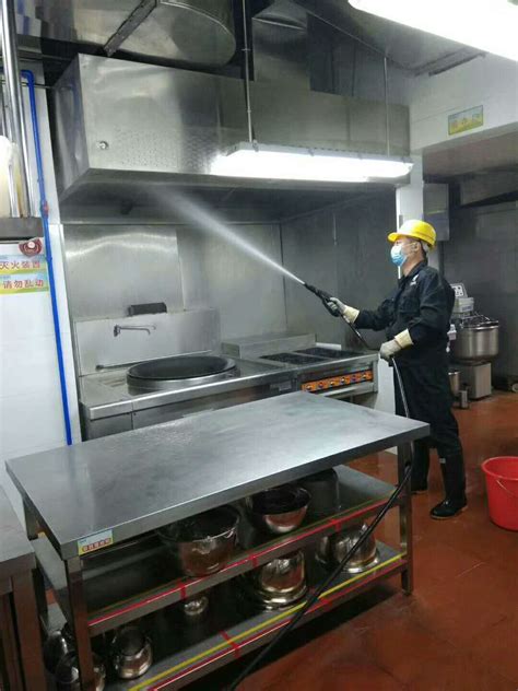 这样清洗消防排烟管道才能更干净-重庆邓鑫白铁加工有限公司
